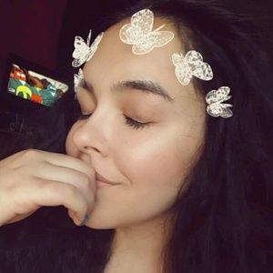 Meet your Posher, Lici